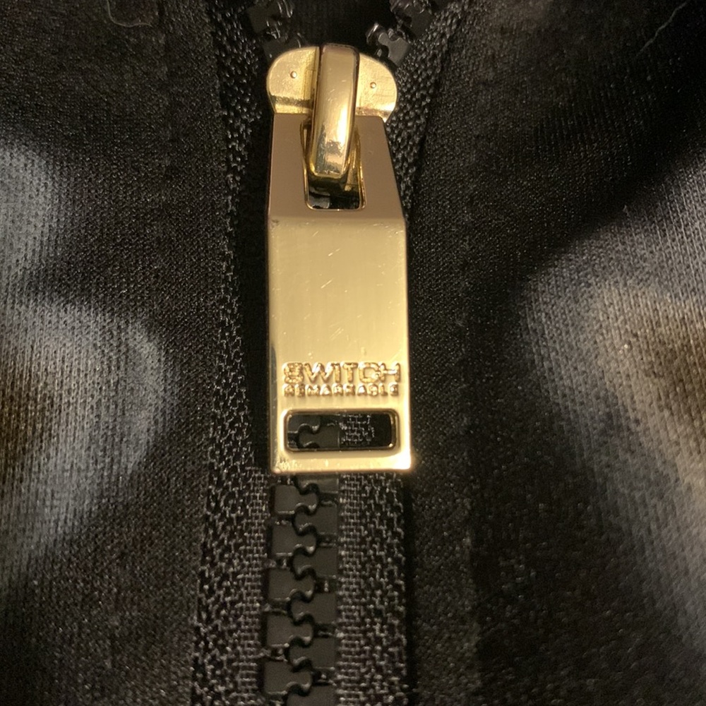 Switch Remarkable Jacket - Picture 5 of 9